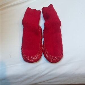 FLASH SALE - Ships TODAY! 
Hanna Andersson Red Knit Swedish Slipper Socks